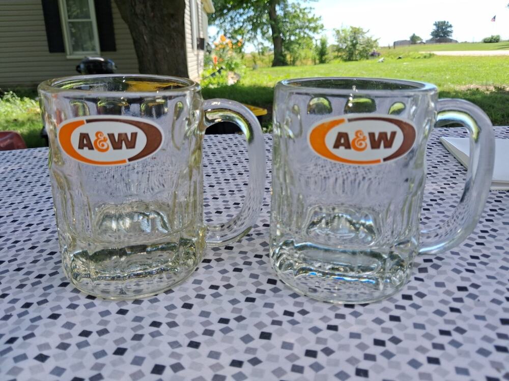 Vtg Lot of 2 A&W ROOT BEER Oval 1968 Logo mini Child's GLASS MUGS 3" NICE!